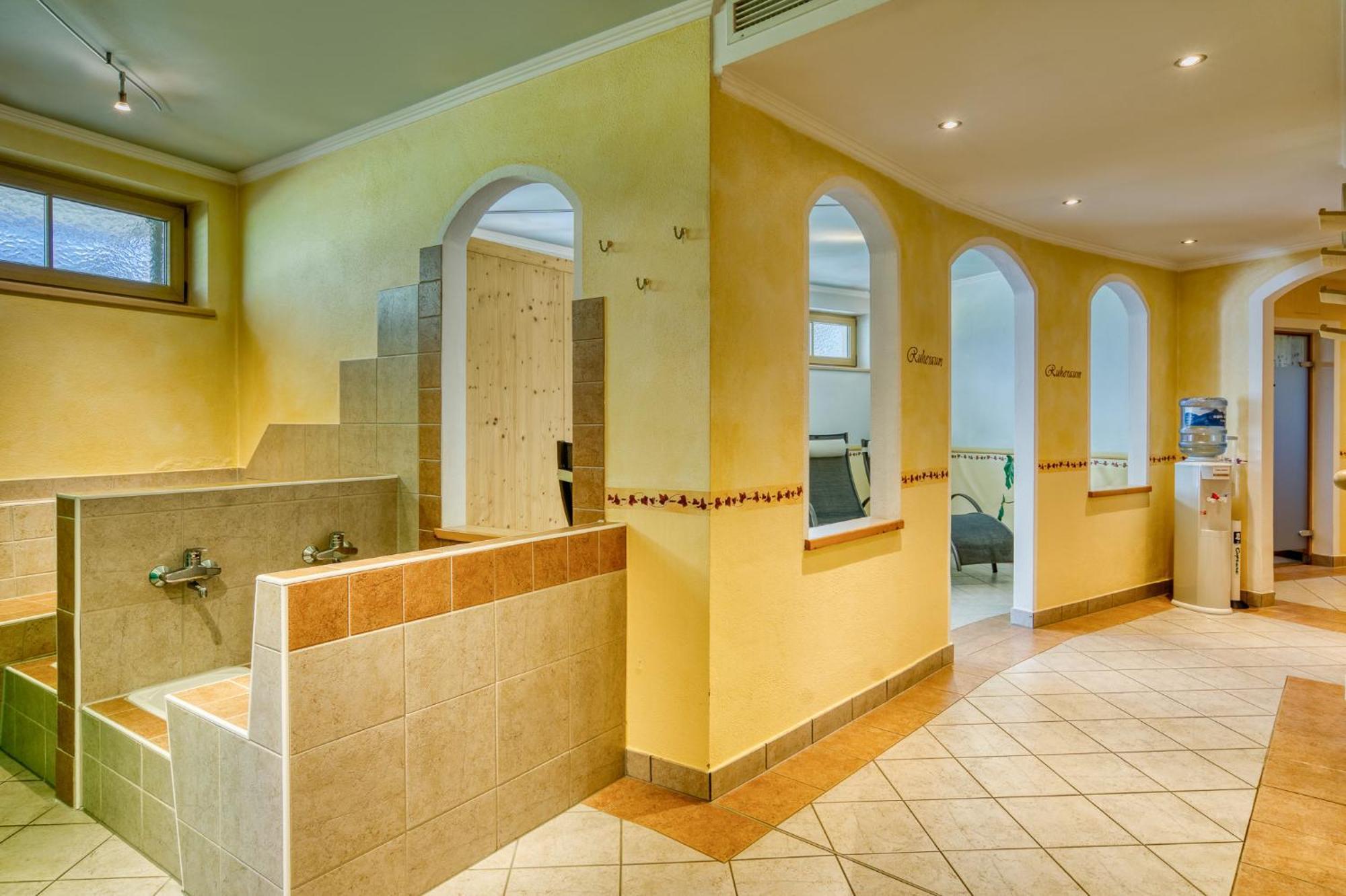 אוץ Hotel Jaegerhof מראה חיצוני תמונה